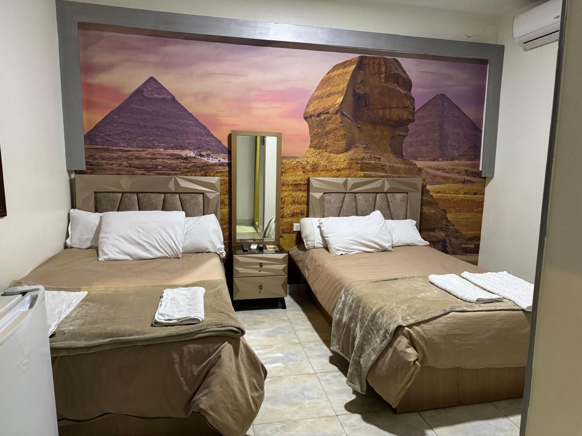 Nefertiti Pyramids View Otel Kahire Dış mekan fotoğraf