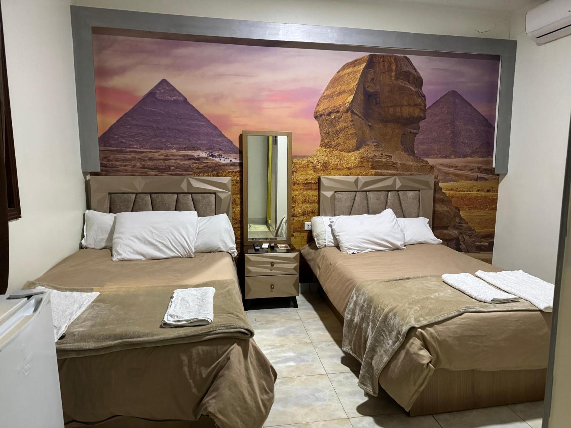 Nefertiti Pyramids View Otel Kahire Dış mekan fotoğraf
