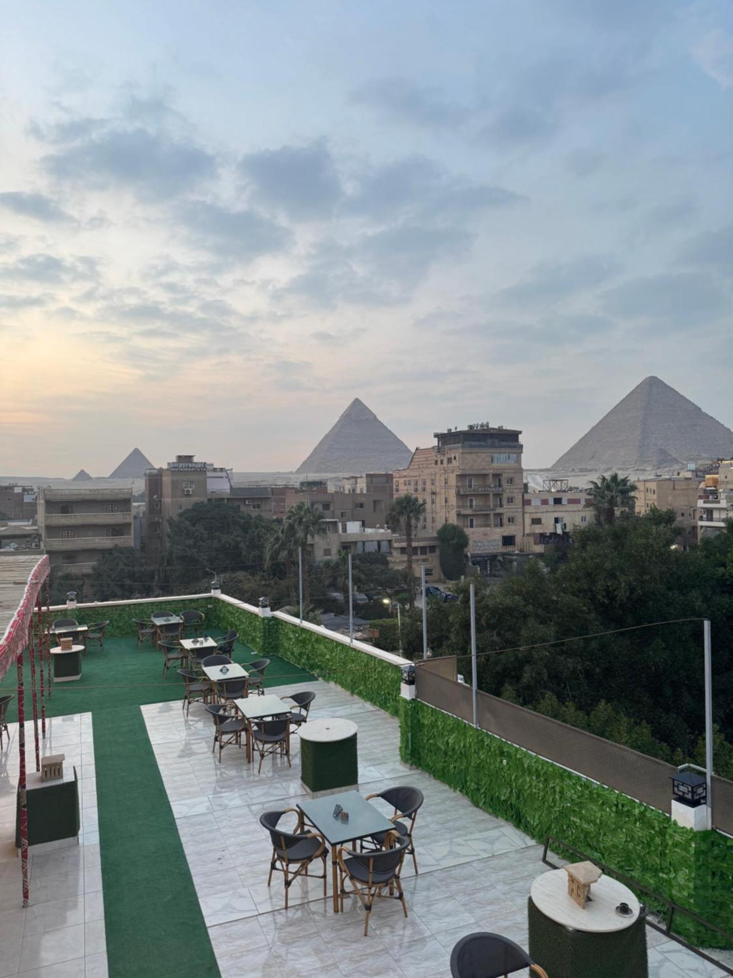 Nefertiti Pyramids View Otel Kahire Dış mekan fotoğraf